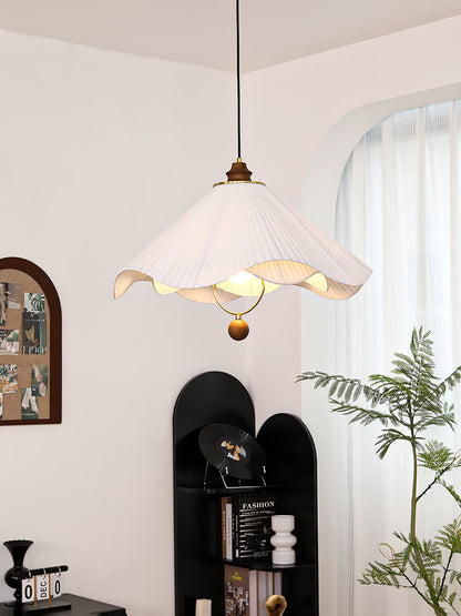 Scallop Edge Pendant Light