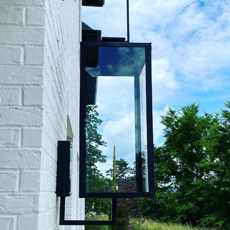 Black Outdoor Lantern lamp