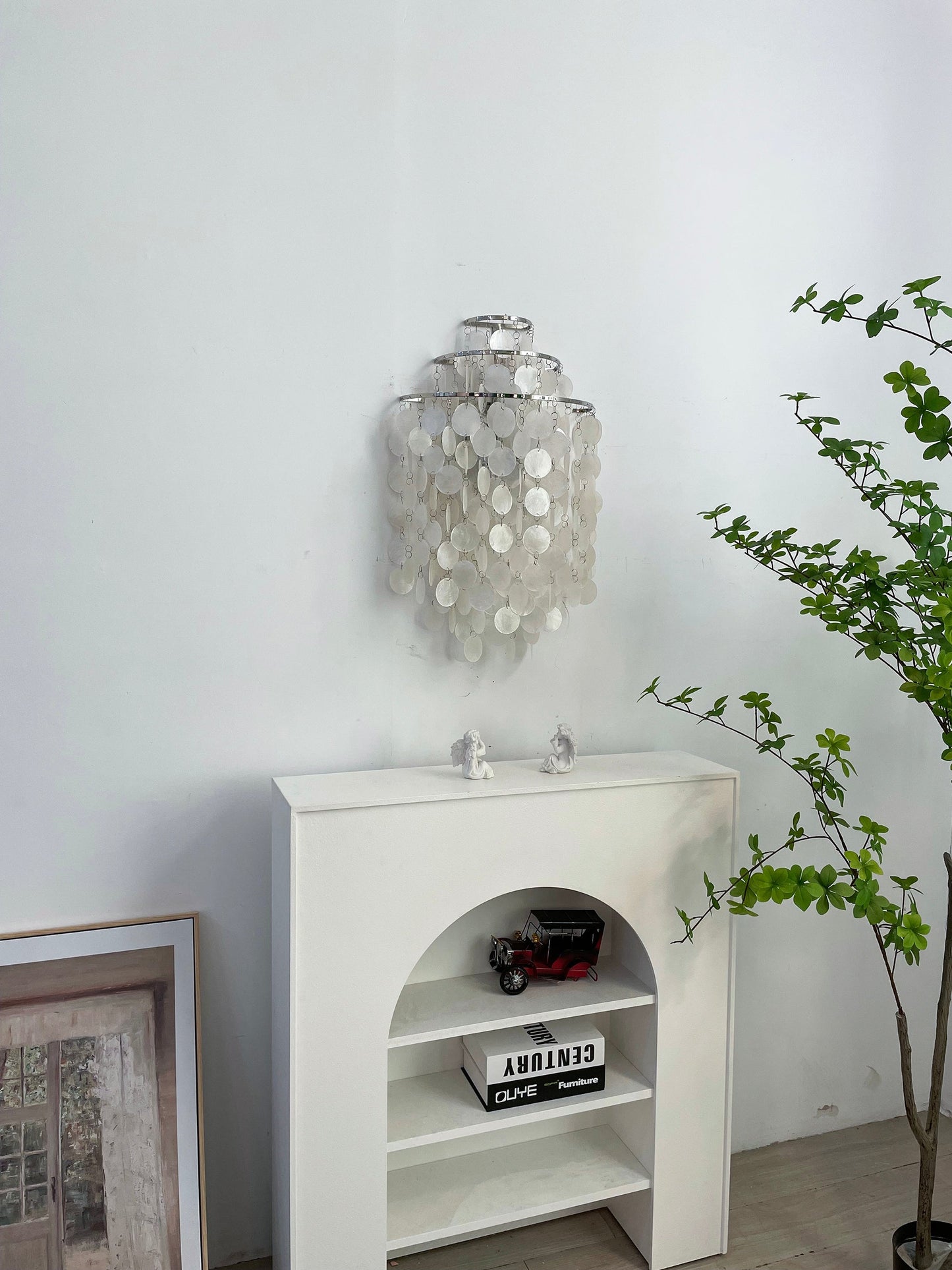 Shell Cascading Wall Light