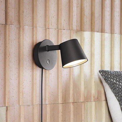 Tip Plug-In Wall Lamp