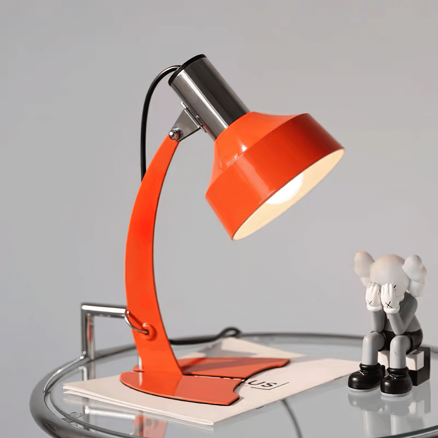 Fish Tail Arch Table Lamp