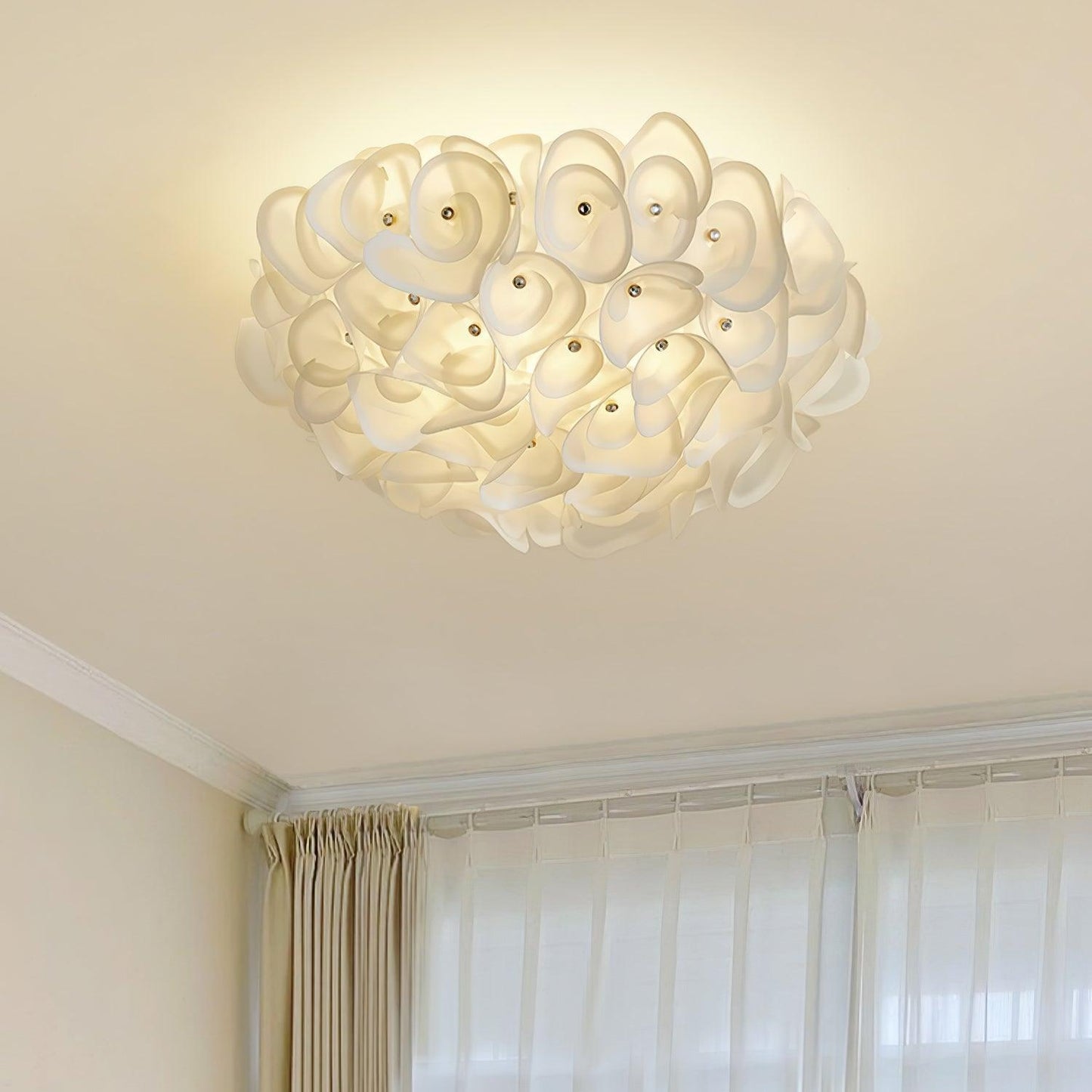 White Hydrangea Ceiling Lamp