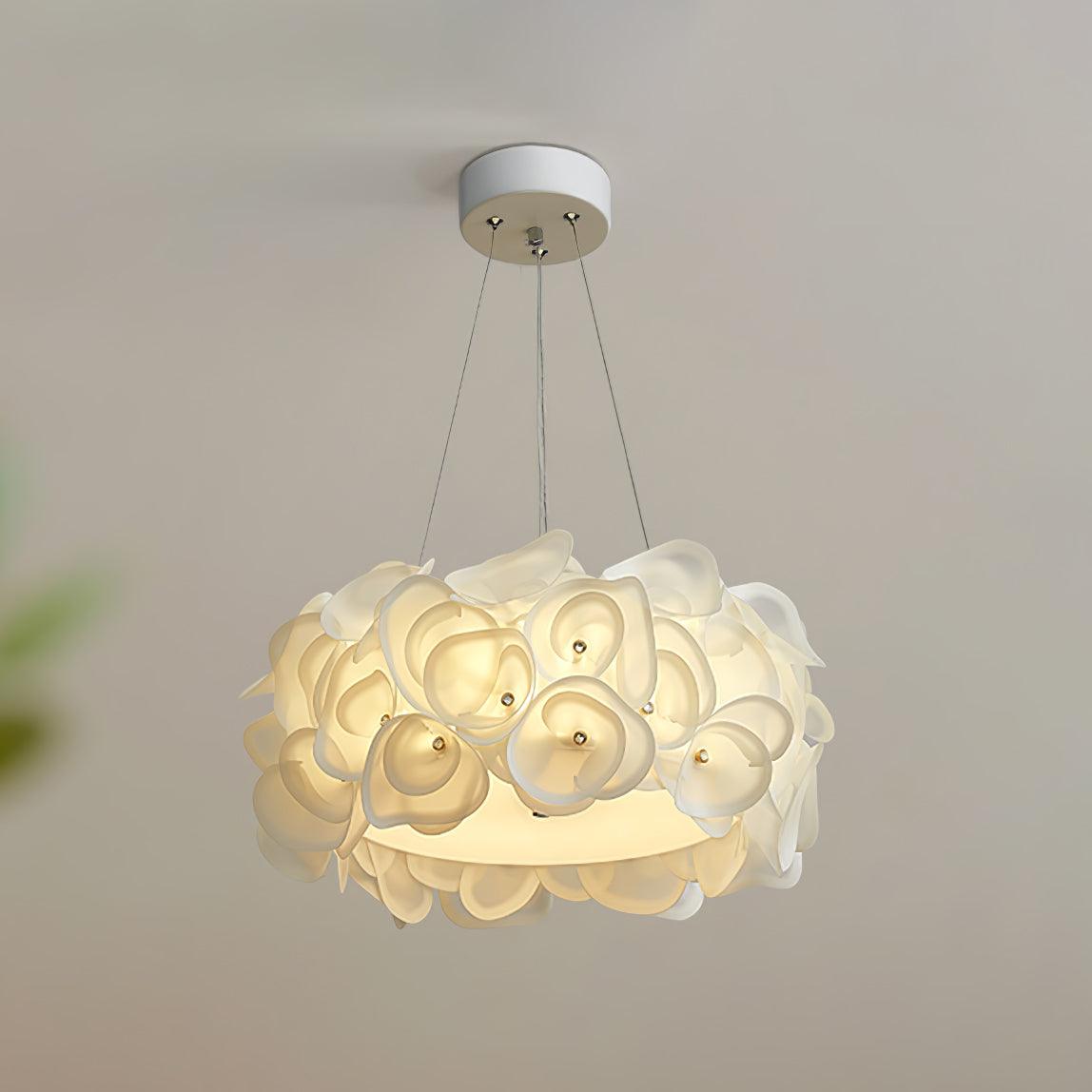 White Hydrangea Pendant Lamp