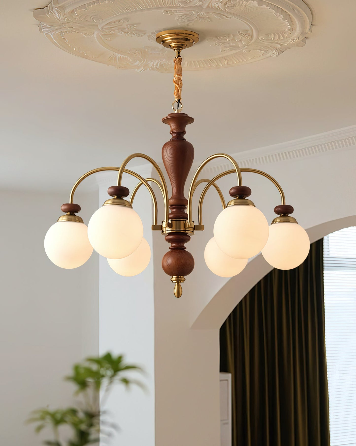 Windsor Classic Chandelier