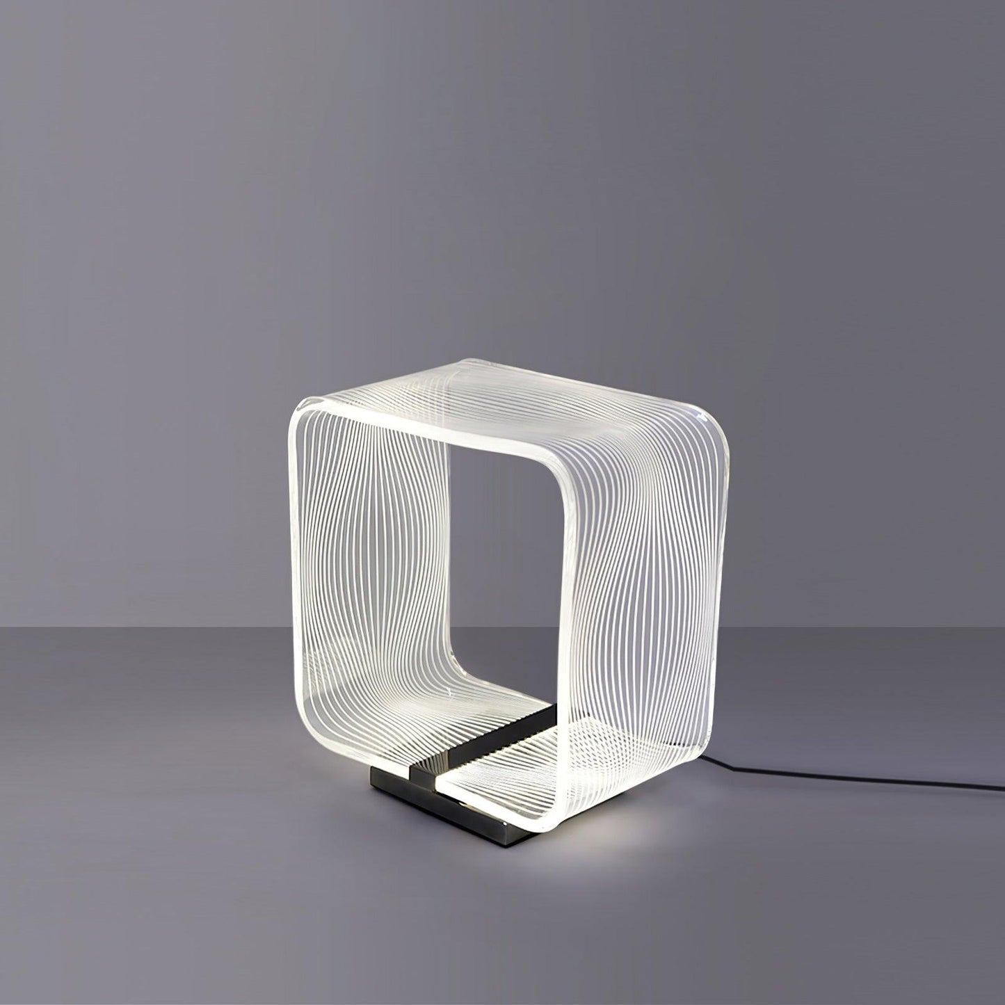 Wire Cube Tischlampe