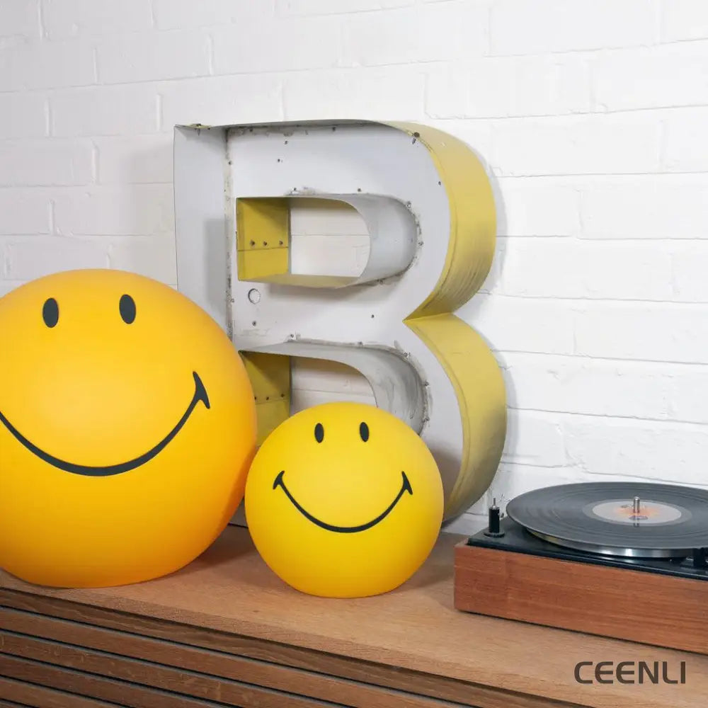 Smiling Table Lamp Table lamp