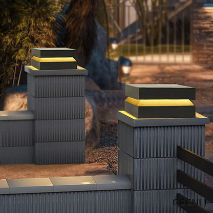 Solaris Square Post Light Table lamp