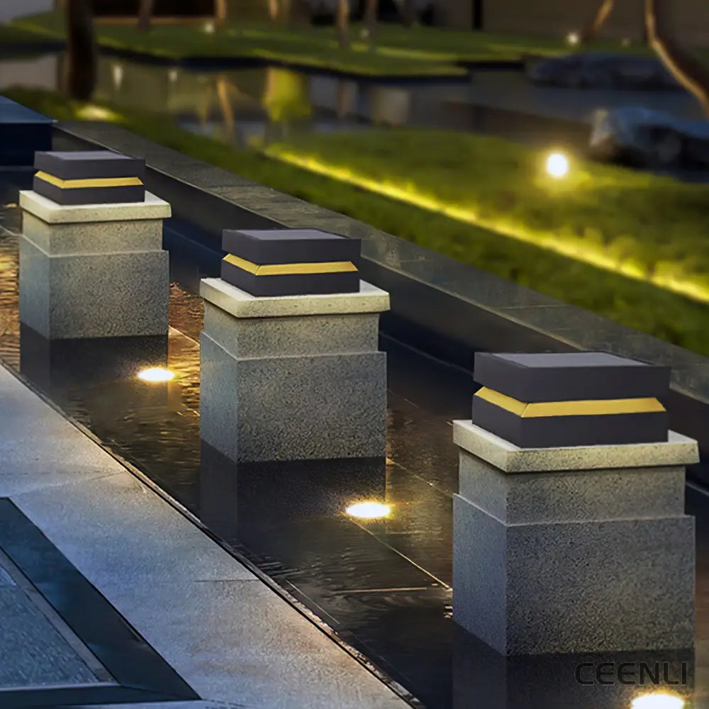 Solaris Square Post Light Table lamp